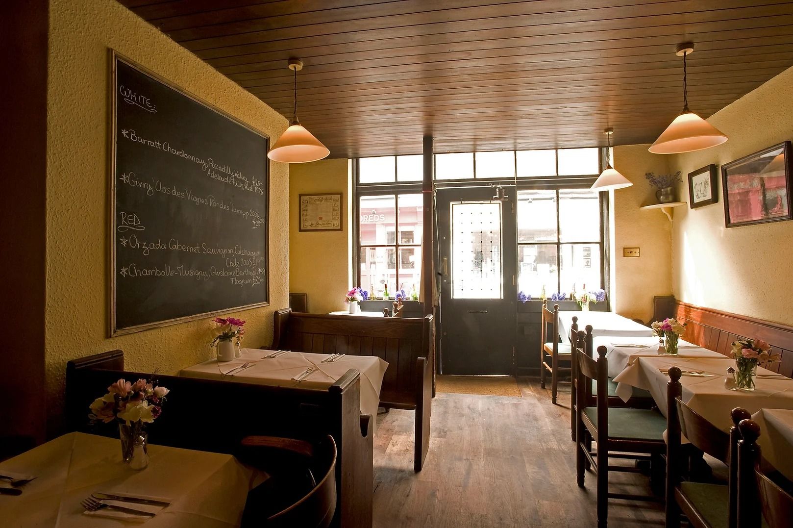 andrew edmunds covent garden romantic bars 