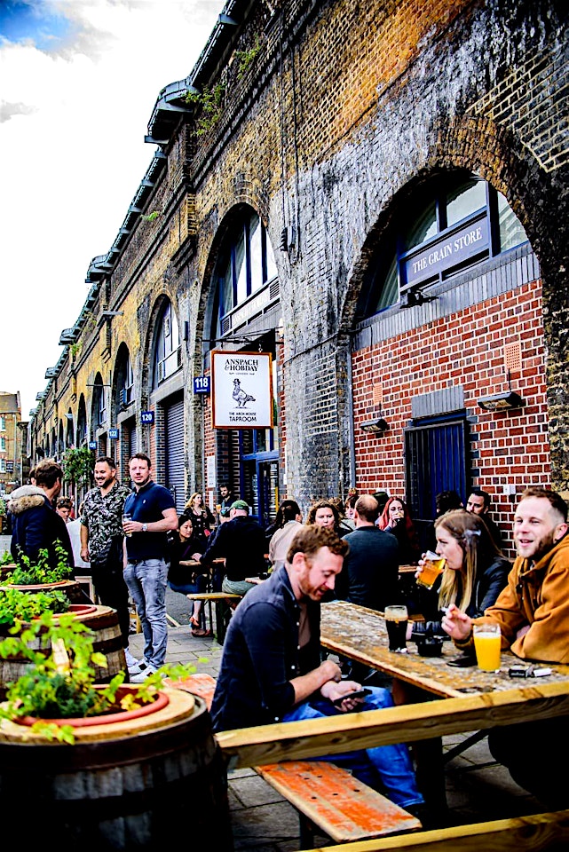 outdoor seating at the arch house taproom in bermondsey london