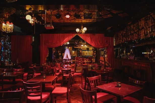 A London bar where you can feel artsy and cool: Arts Theatre Club image 2