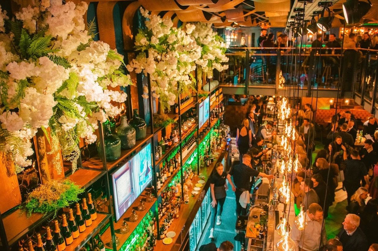 banyan bar and kitchen spinningfields bars