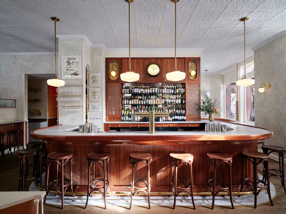 Apéritifs and oysters in Greenpoint: Bar Americano 1