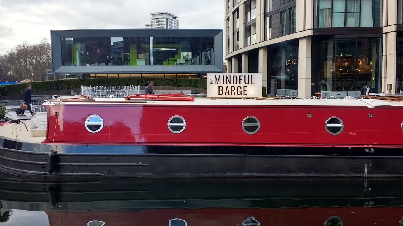 barge fiodra camden venue london