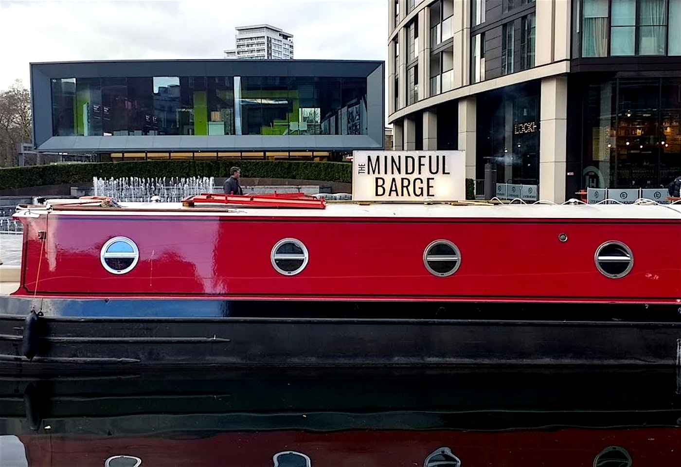 barge fiodra camden venue london