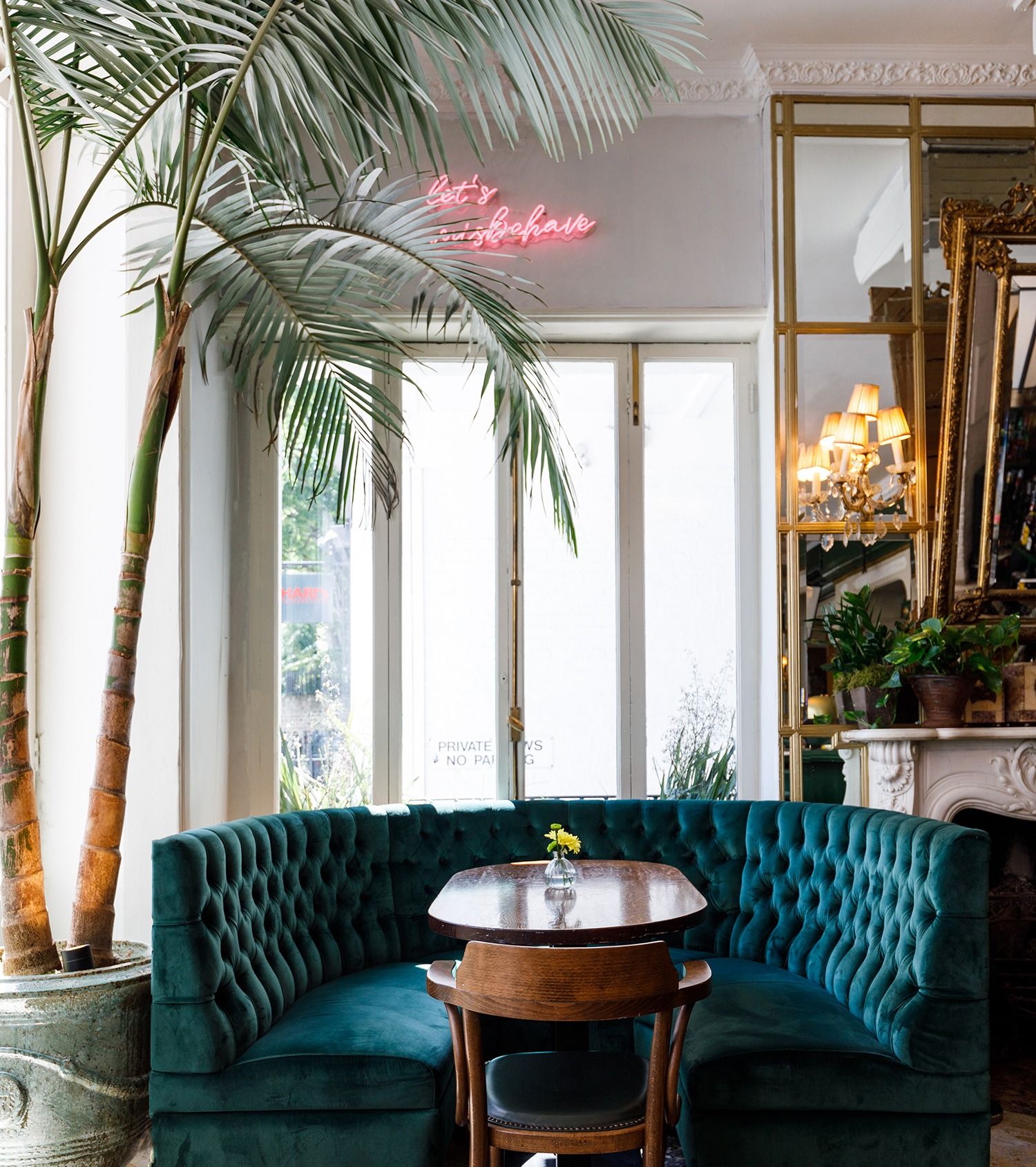 beach blanket notting hill cocktail bars 1