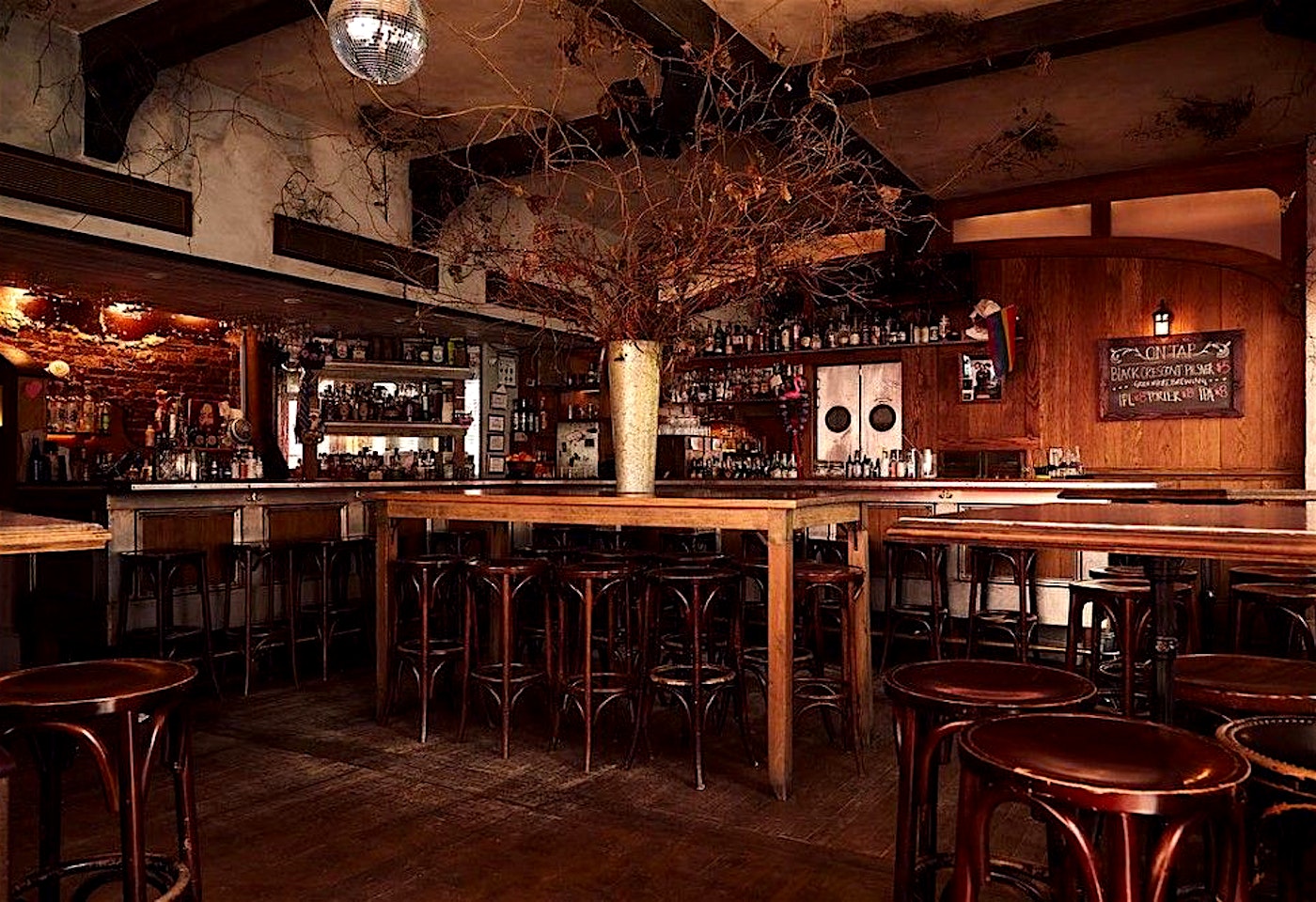 black crescent bar manhattan party venue nyc