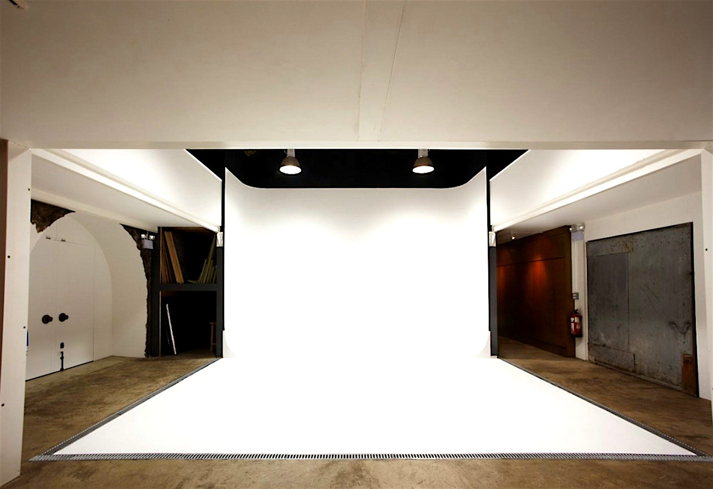blank canvas canvas works hackney venue london