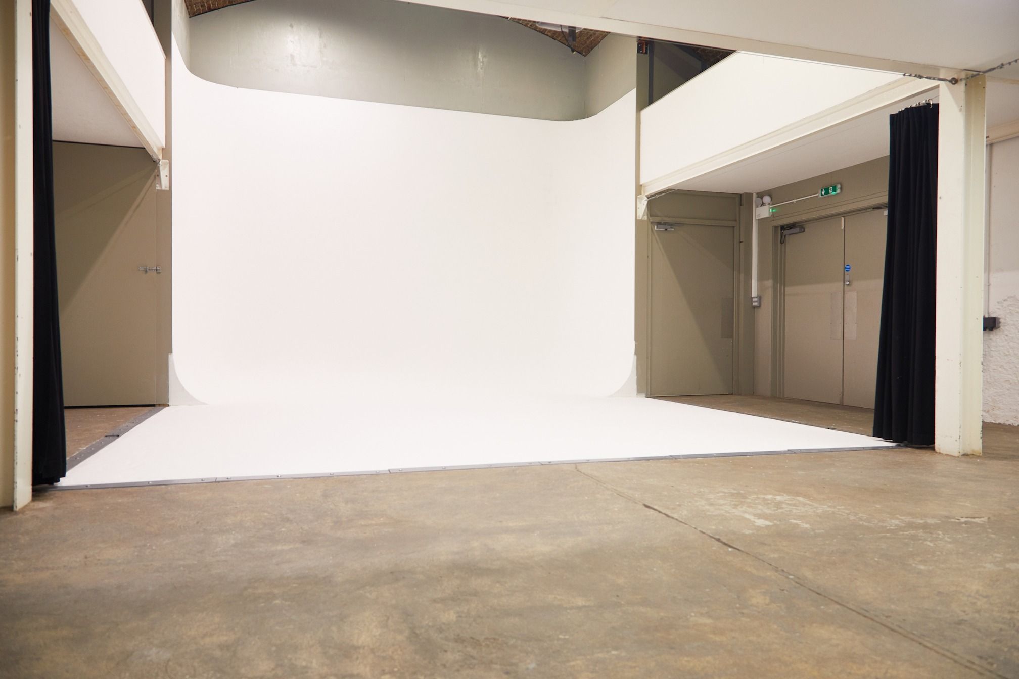 blank canvas canvas works hackney venue london