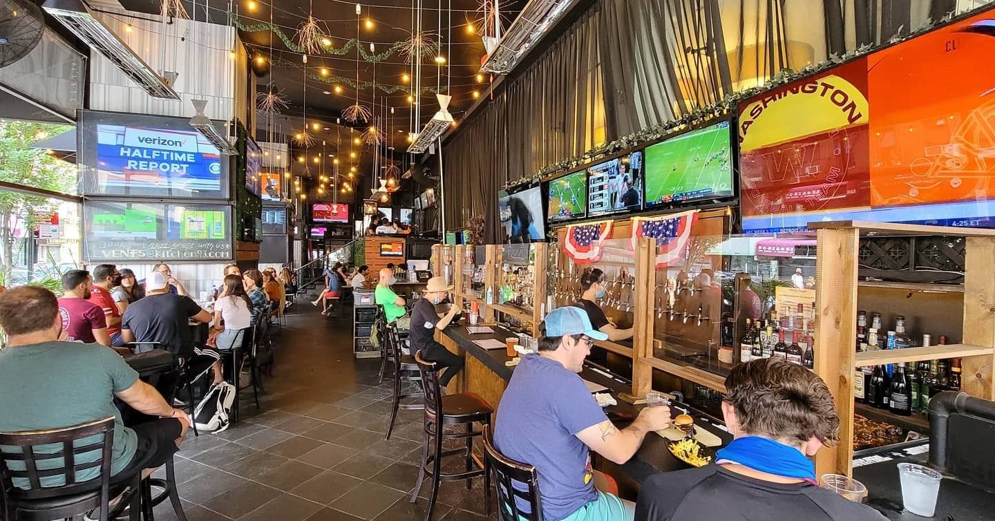 Manhattan beer garden or sports bar?: The Bowery  image 3