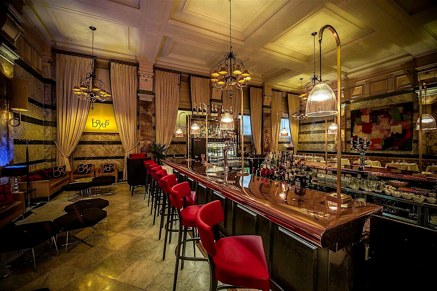boyds bar and grill embankment wine bar london