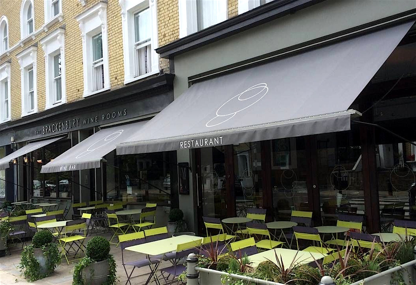 exterior of brackenbury wine rooms hammersmith london bar