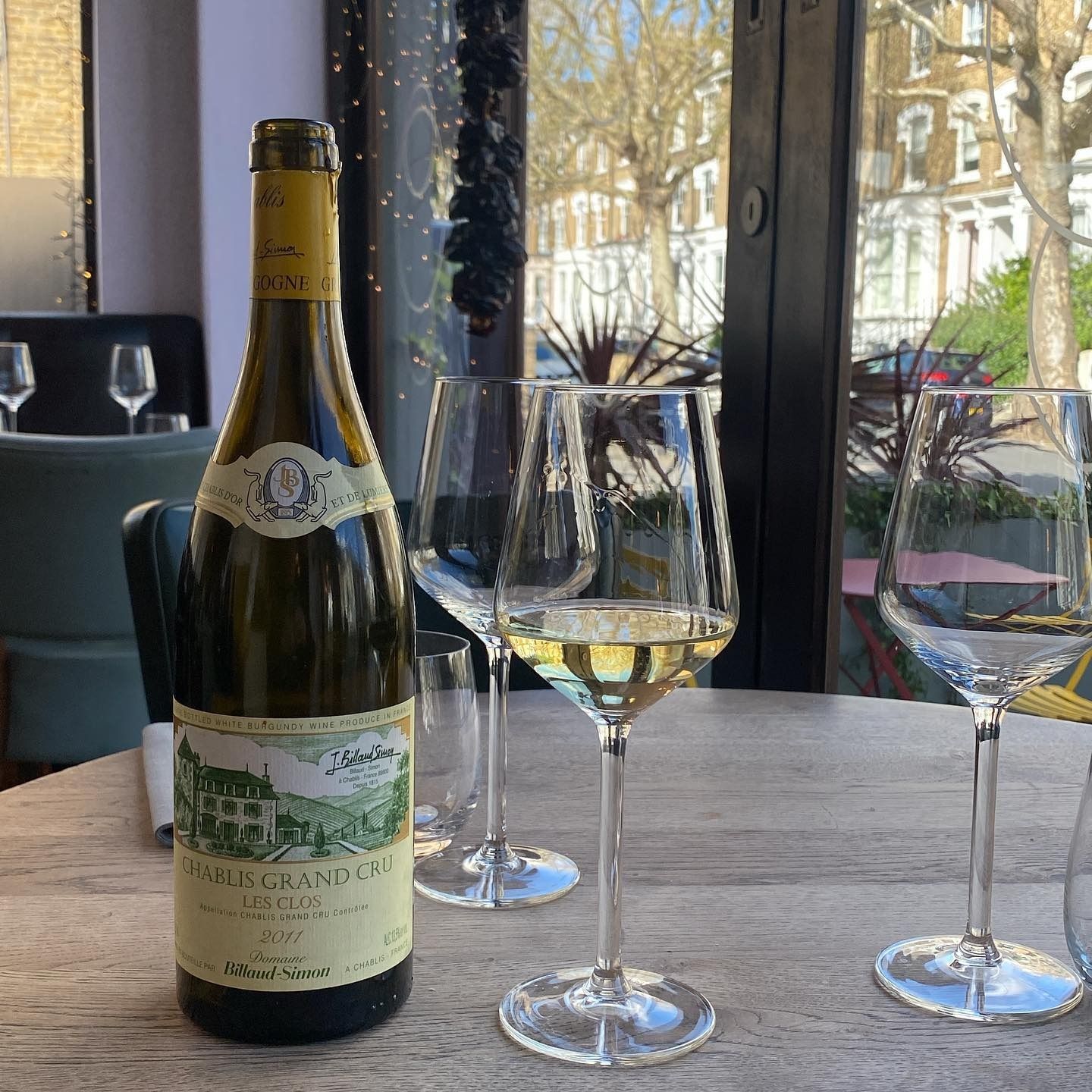 wine at brackenbury wine rooms hammersmith london bar