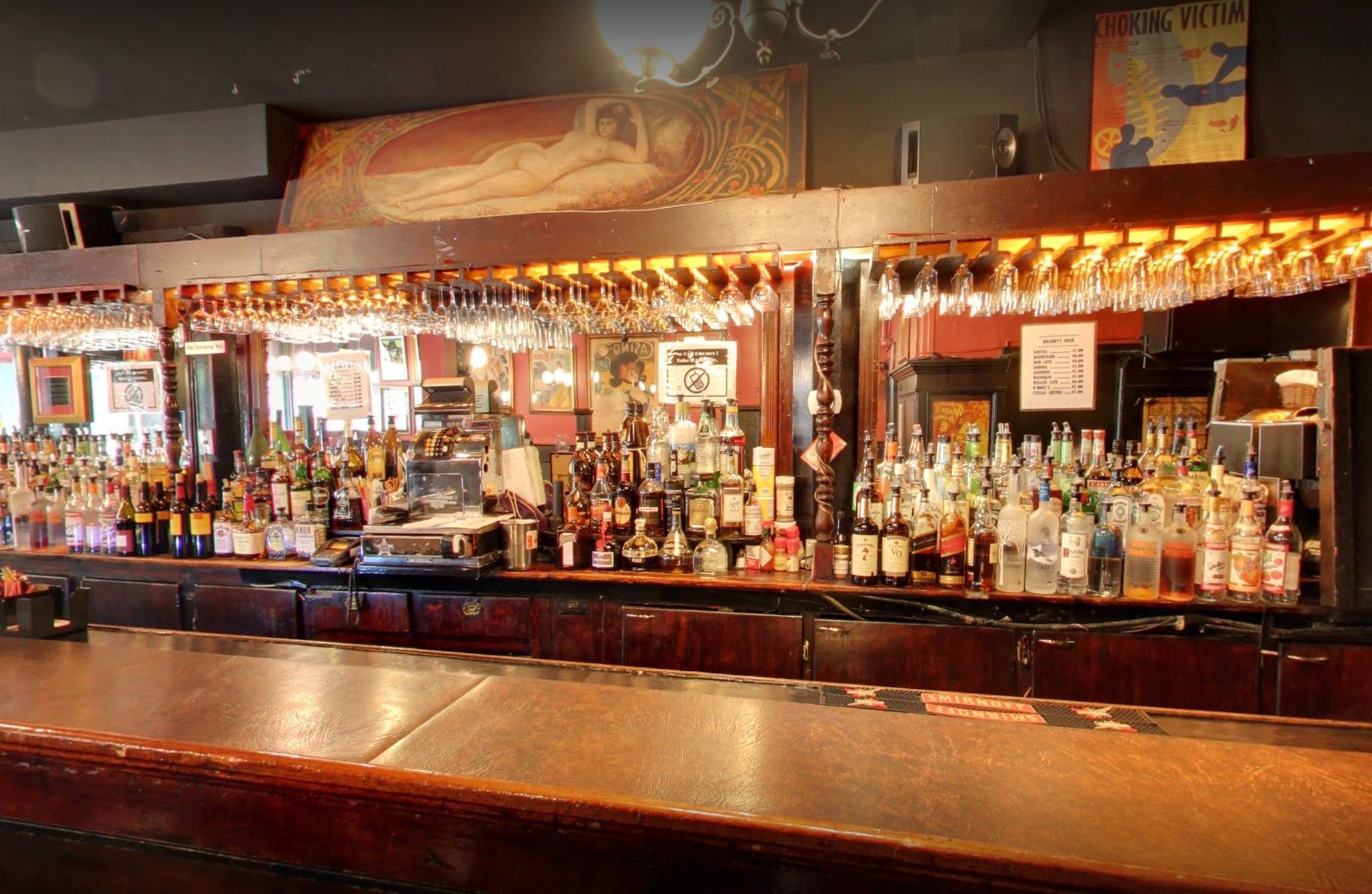 It’s always nine o’ clock on a Saturday: Brandy’s Piano Bar1