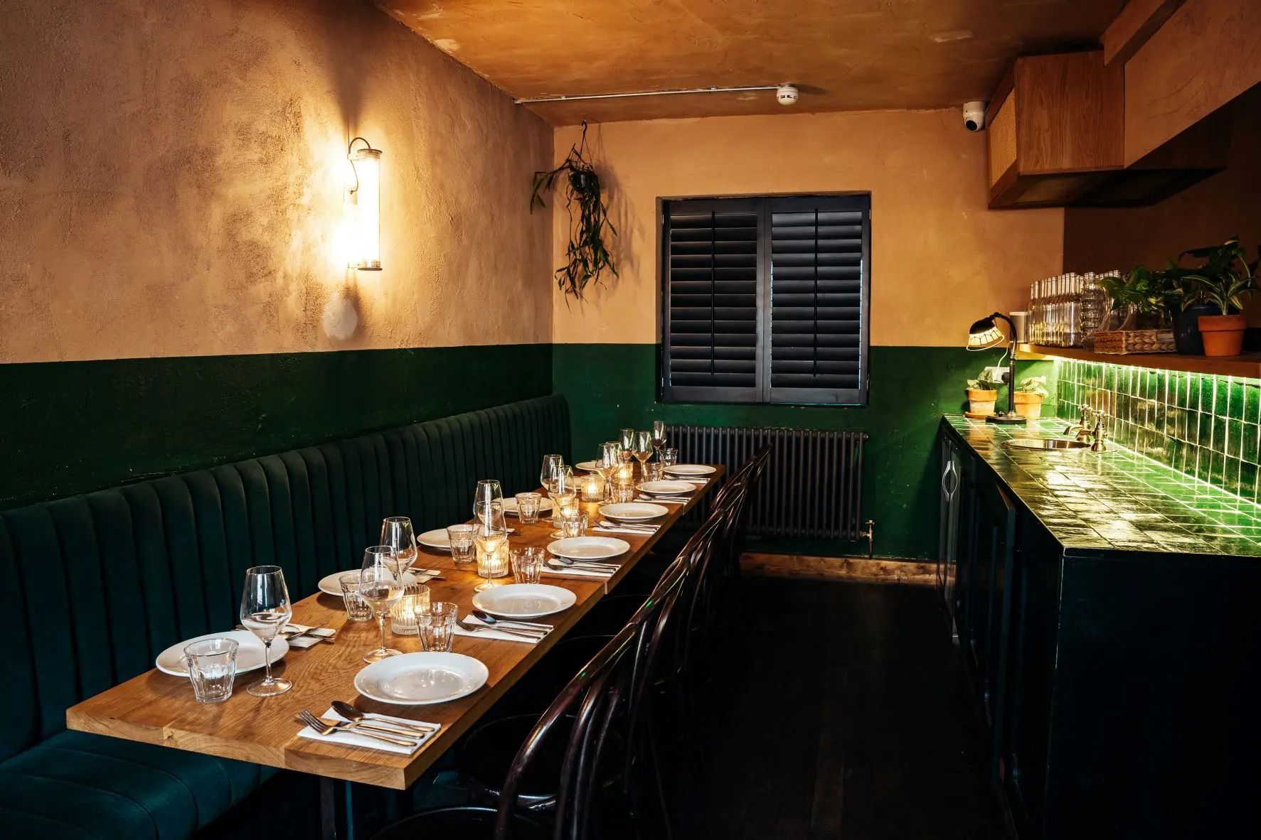 Impress your broke vegetarian friends with this affordable private dining option: BUBALA 1