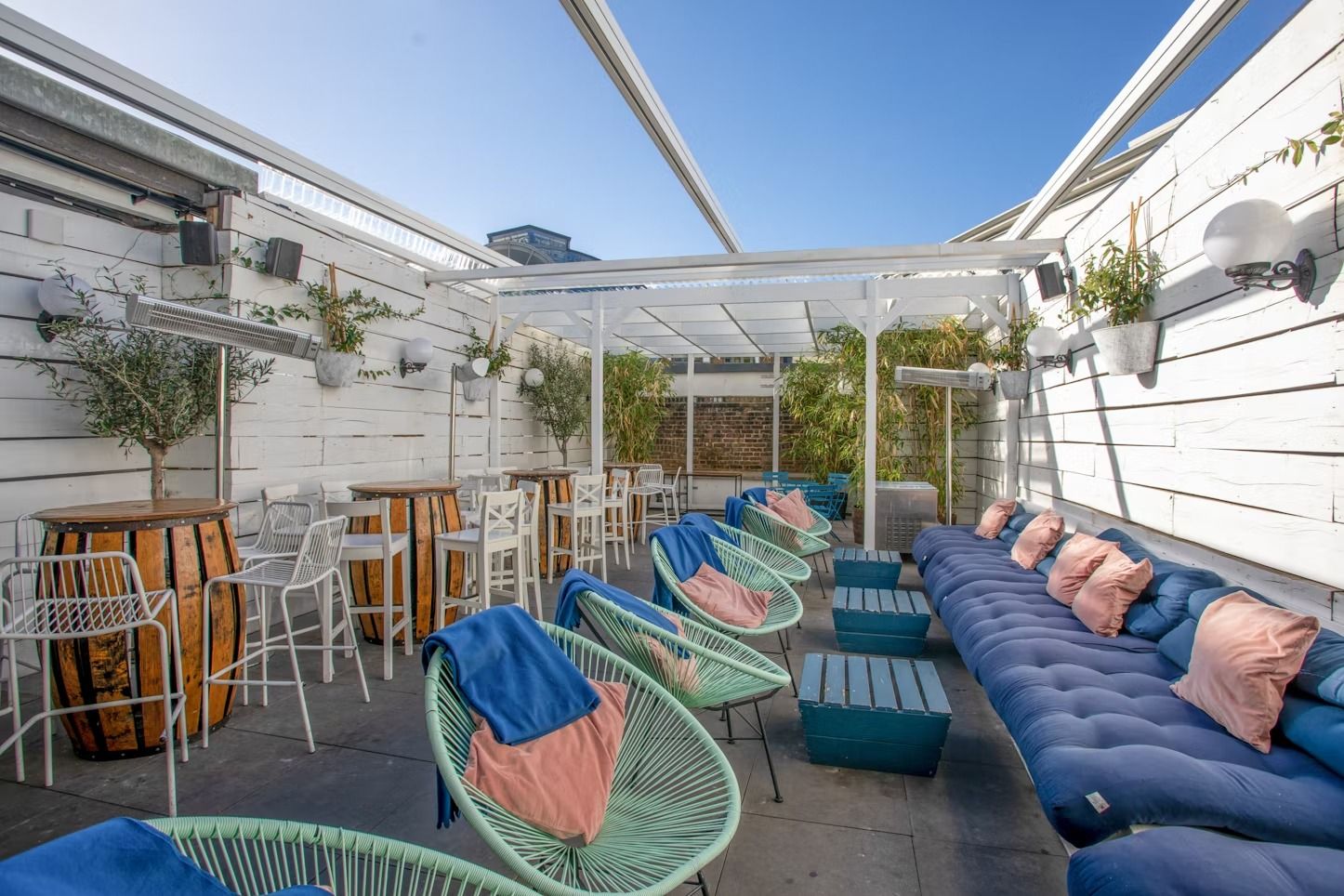 A mini tropical paradise: Bubba Oasis1