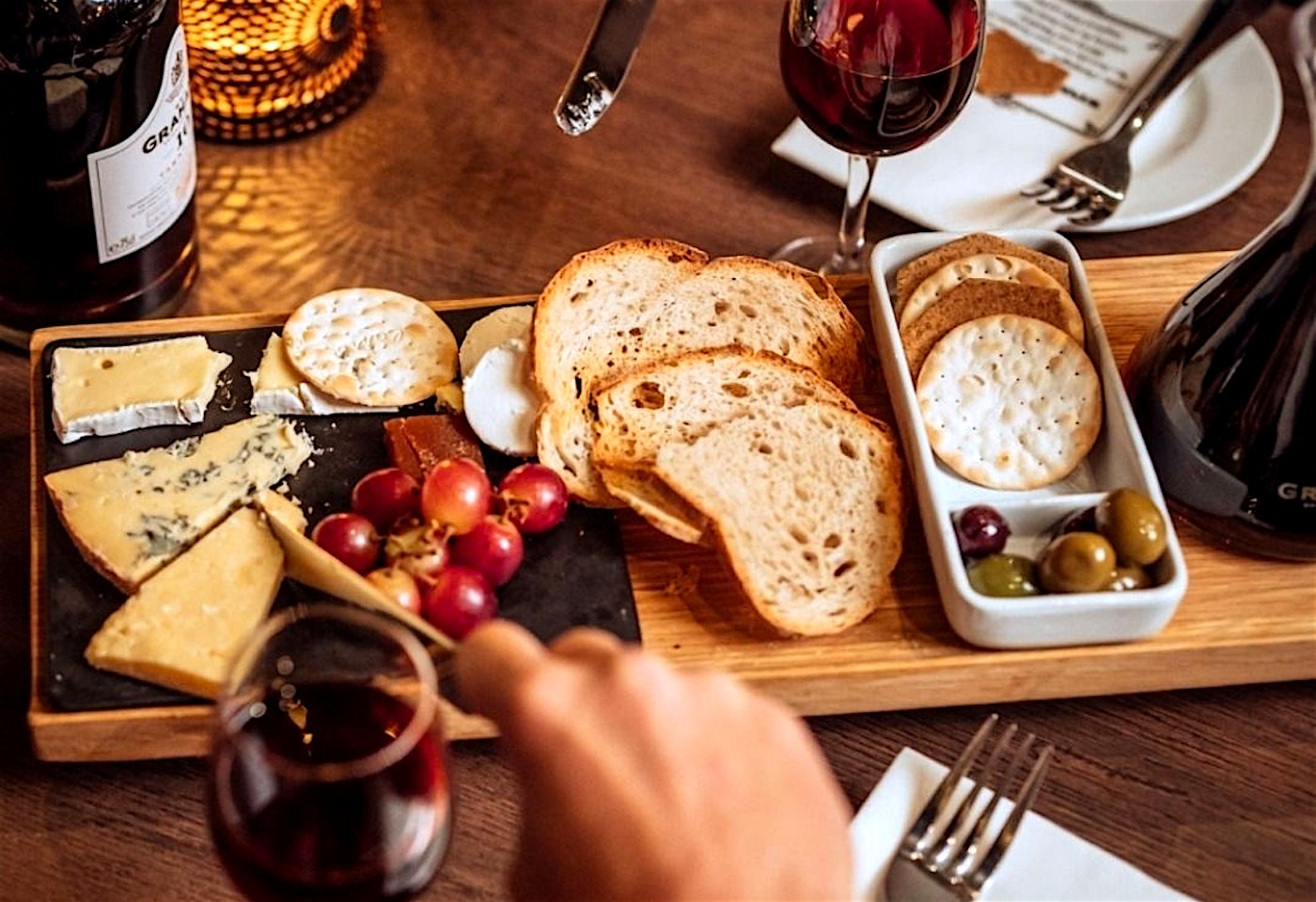 champagne charlies embankment wine bar london