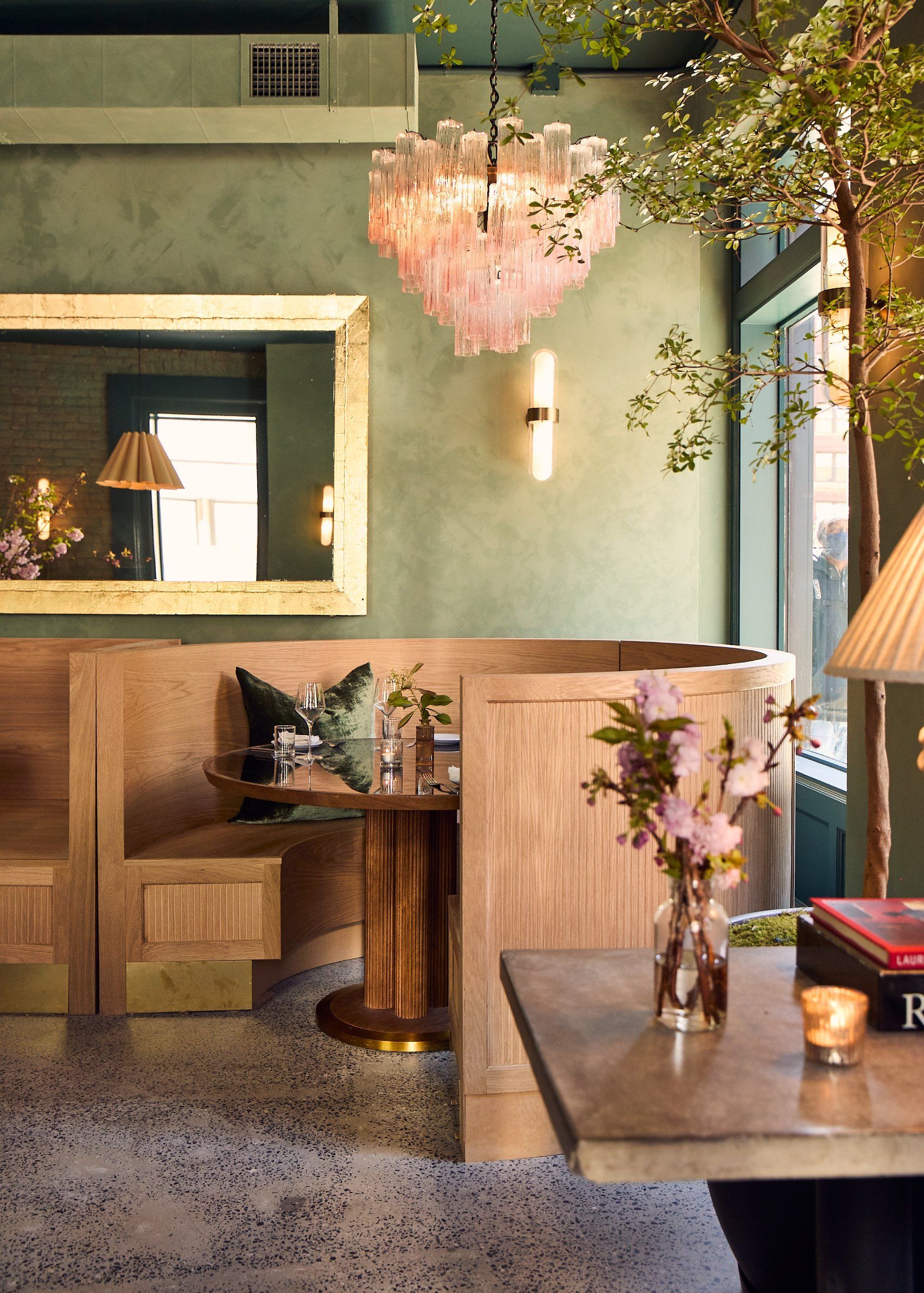 champers-social-club-soho-cocktail-bar