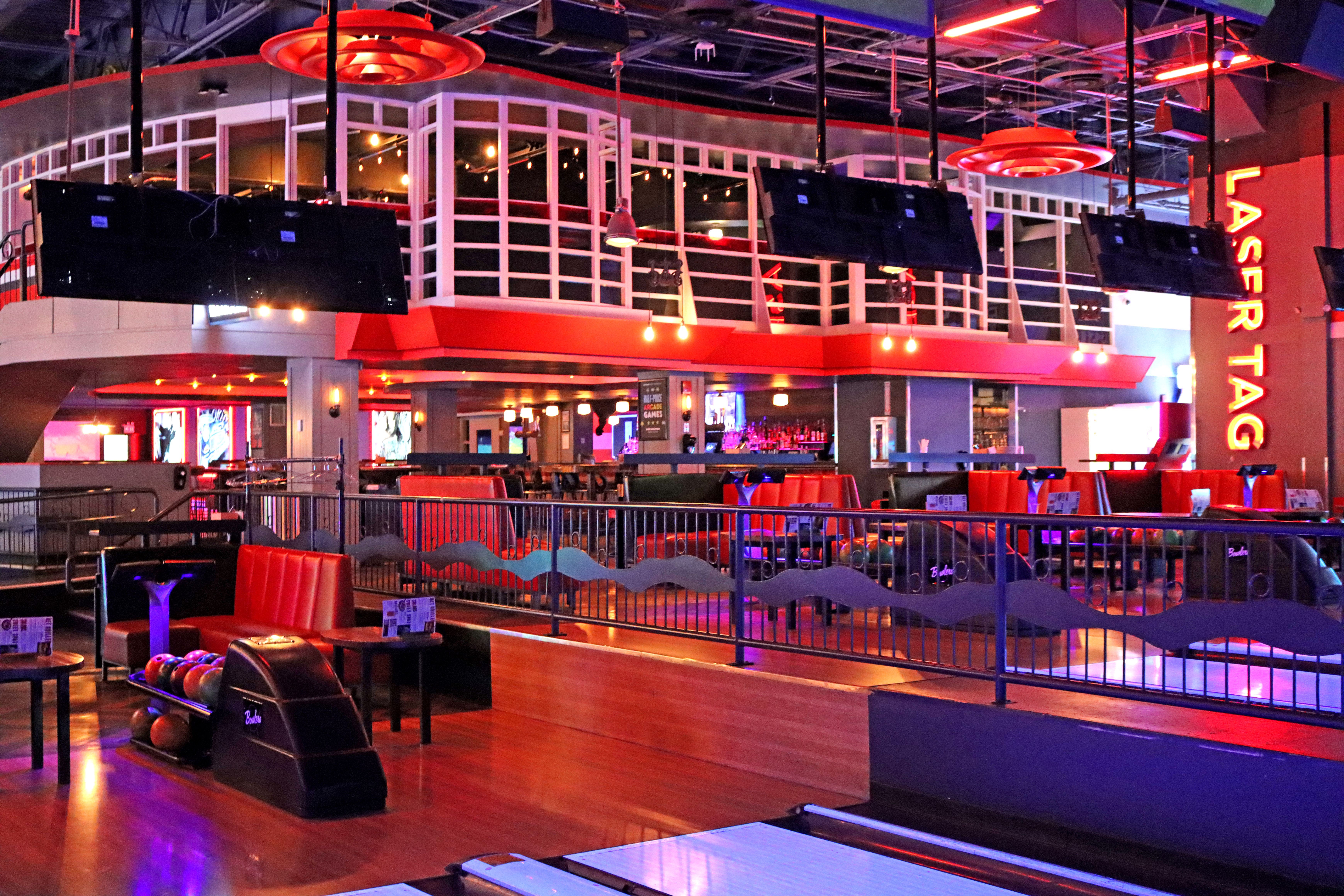 chelsea piers bachelor party venue new york city nyc