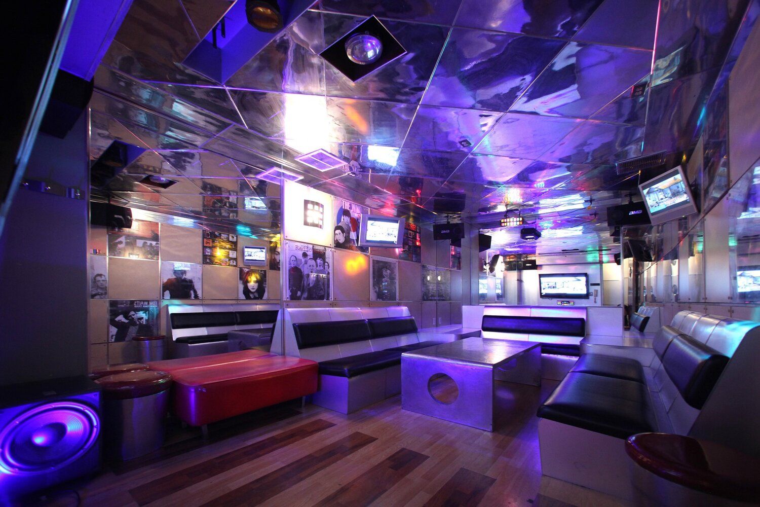 A futuristic karaoke venue in Koreatown: Chorus Karaoke  image 3