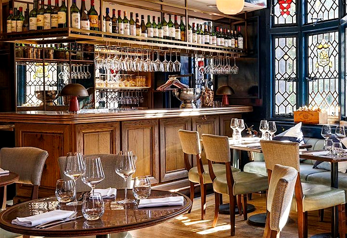 interior of the clarette marylebone bar london