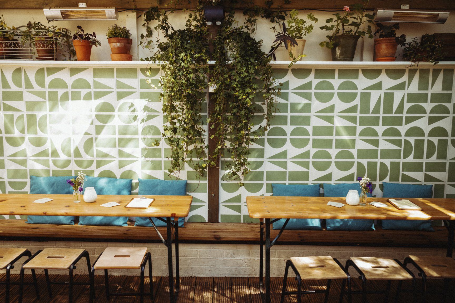 interior of the compton arms pub in islington london