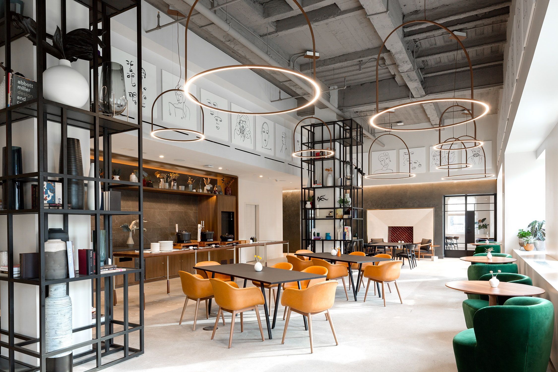 A corporate event haven in the heart of Manhattan: Convene 75 Rockefeller Plaza1