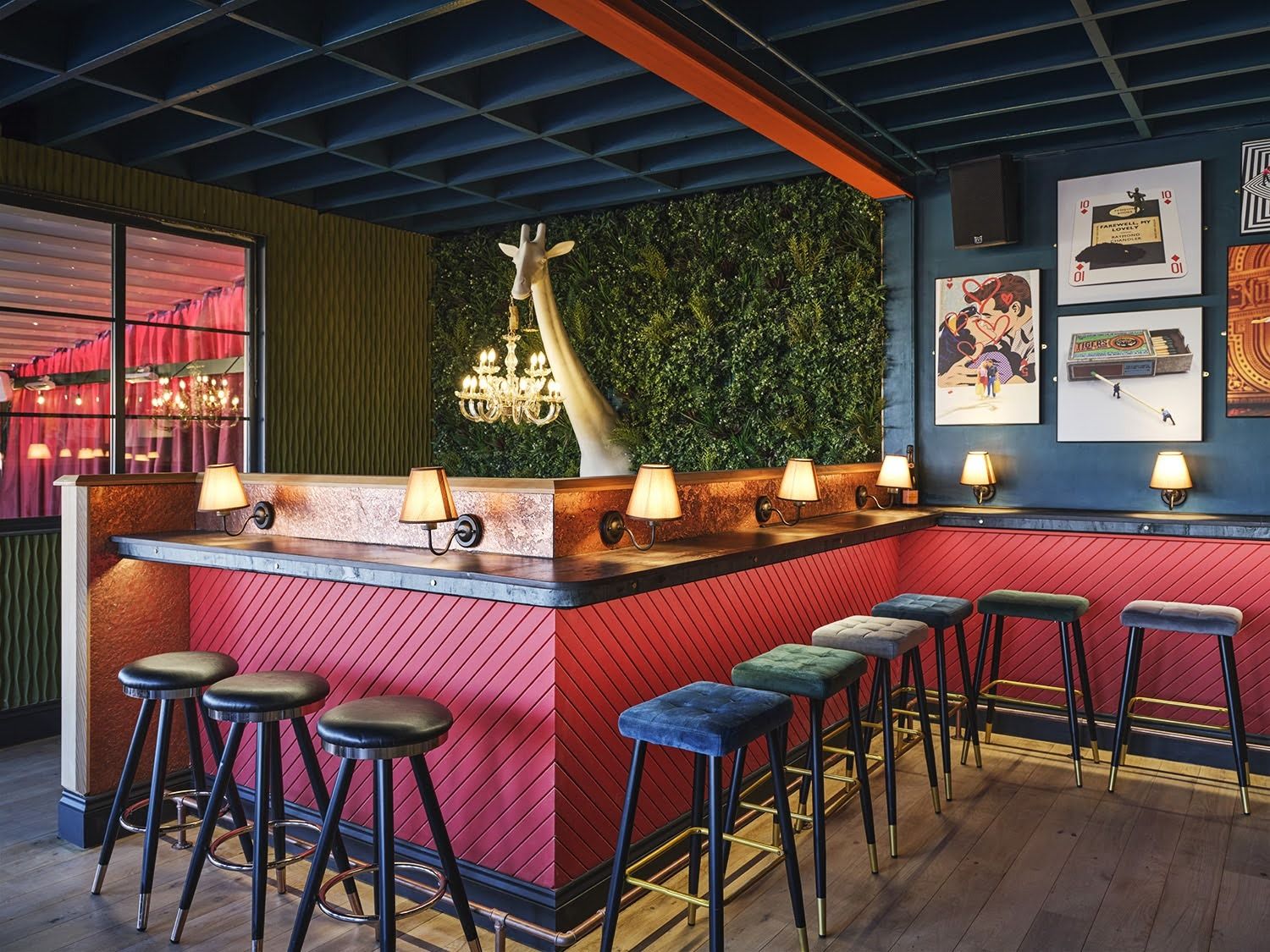 A modern outdoor bar in London: The Corin  image 2