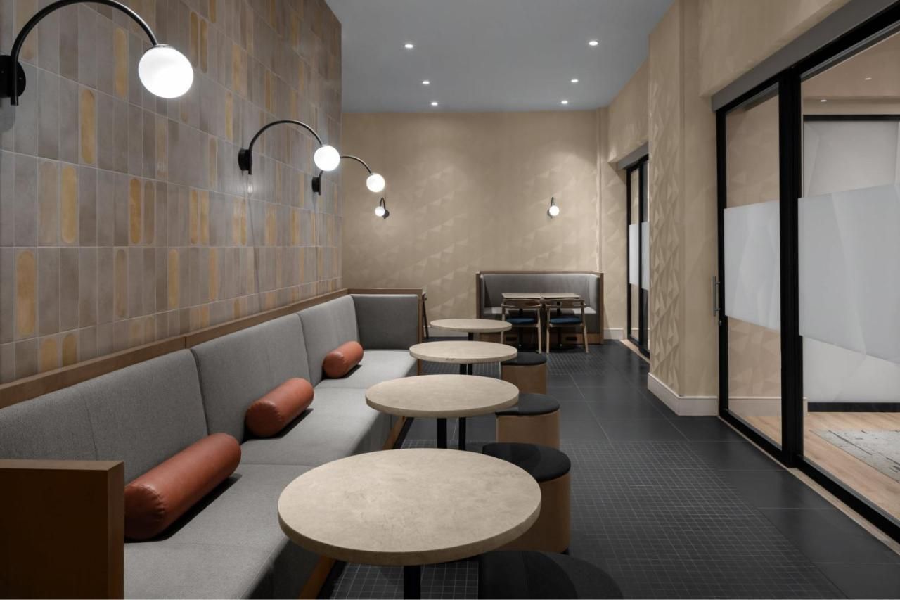 courtyard marriott world trade center area fidi conference venues