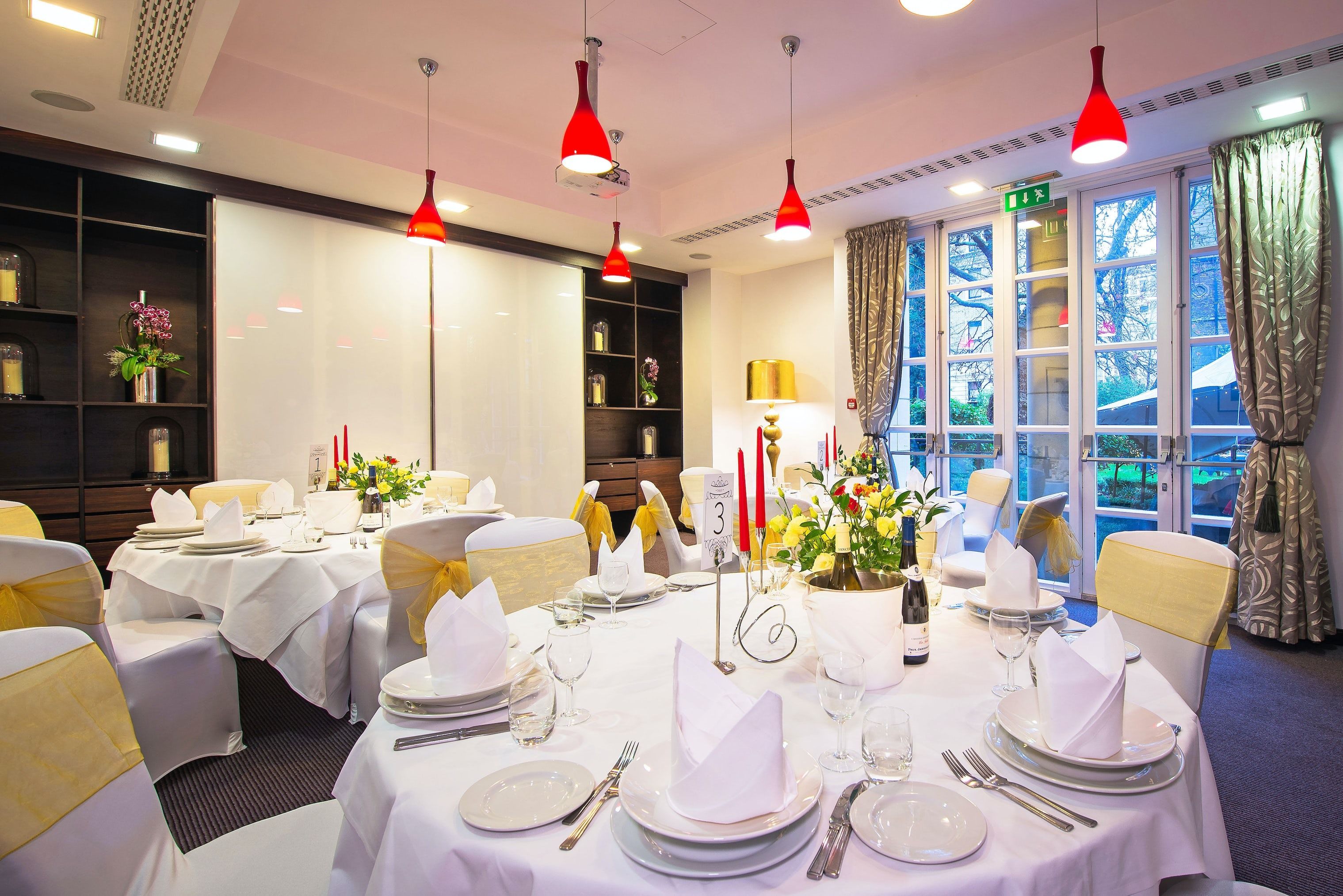 cromwell suite at the doubletree kensington in south kensington london