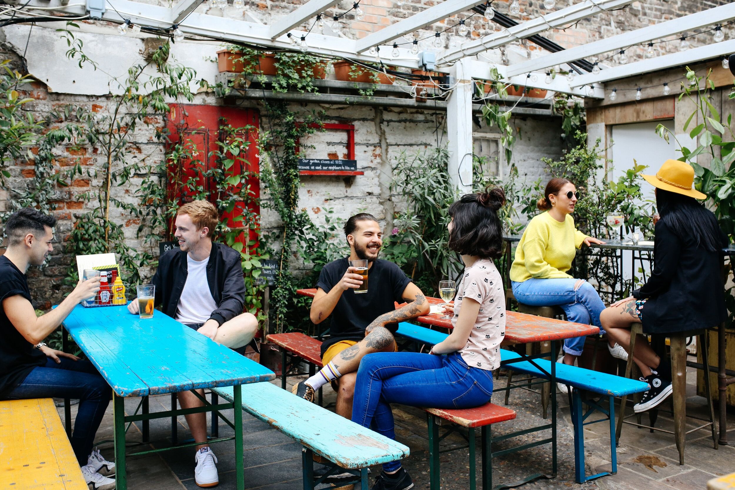 A nostalgic London beer garden: The Crown & Shuttle1