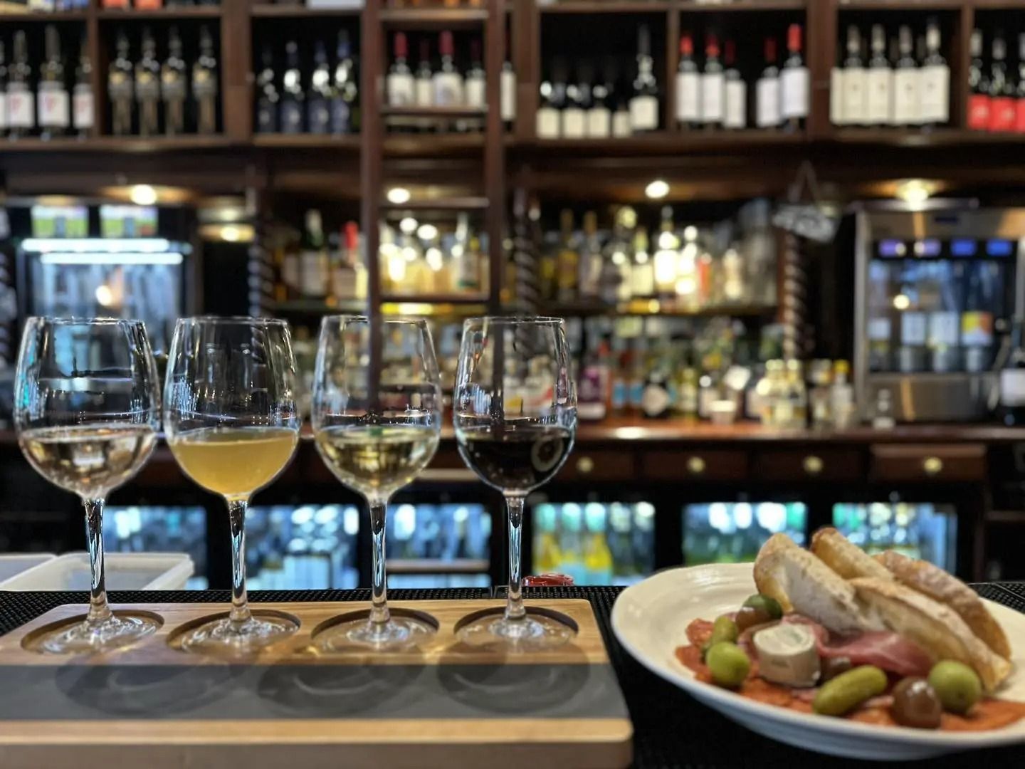 Wine & Dine: All the wine bars near Embankment