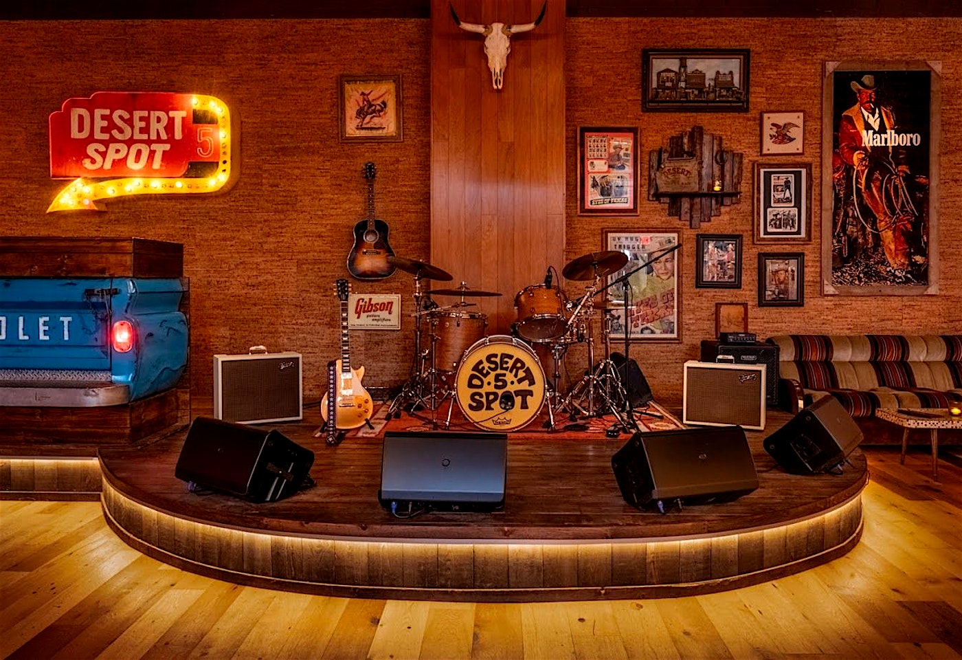 desert 5 spot christmas party venues brooklyn