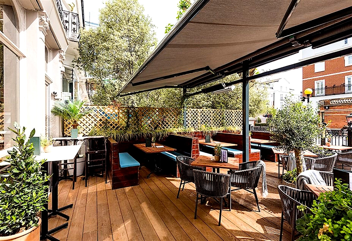 beer terrace at the devonshire arms south kensington london bar