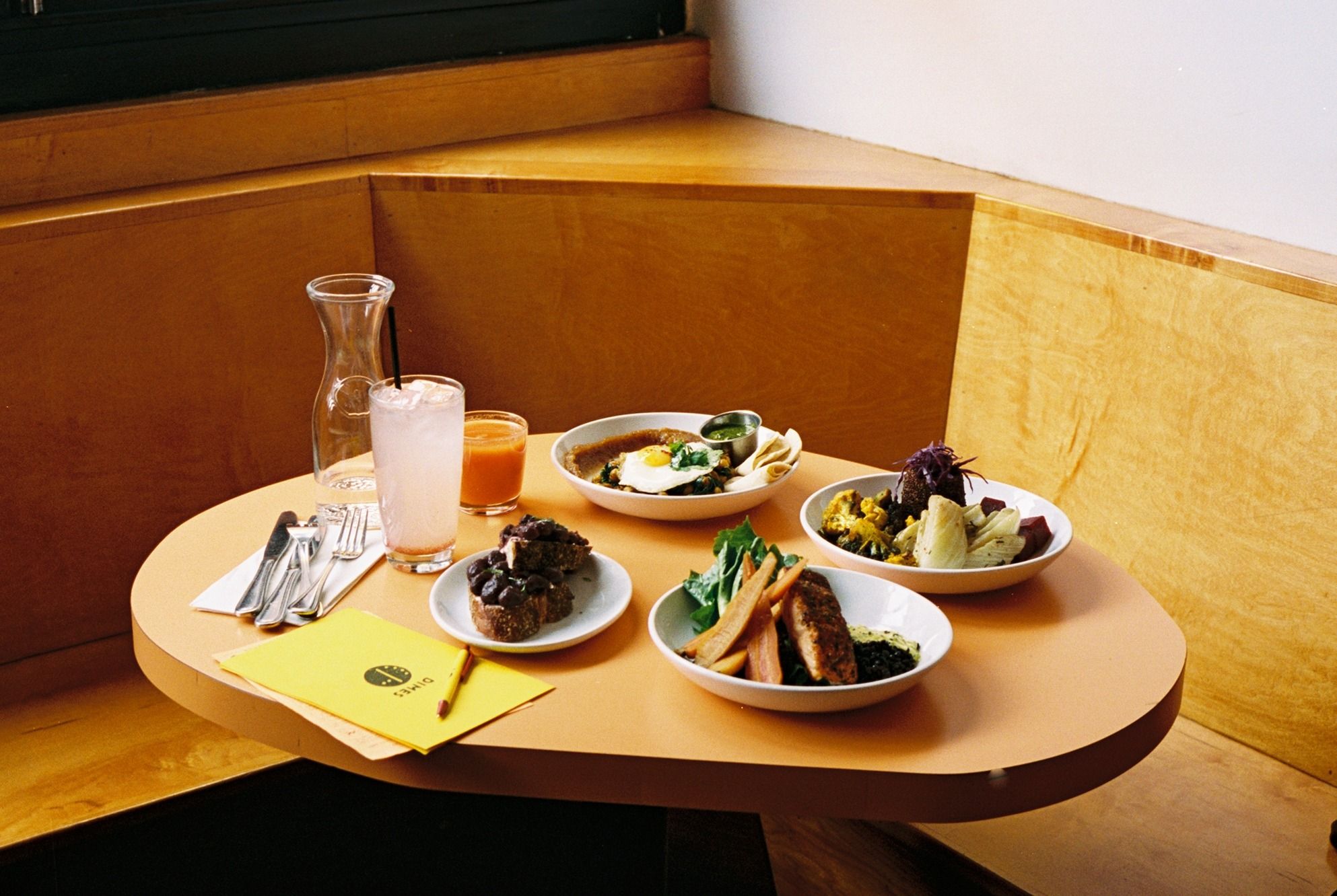 A LES ultra-hip birthday restaurant: Dimes image 2