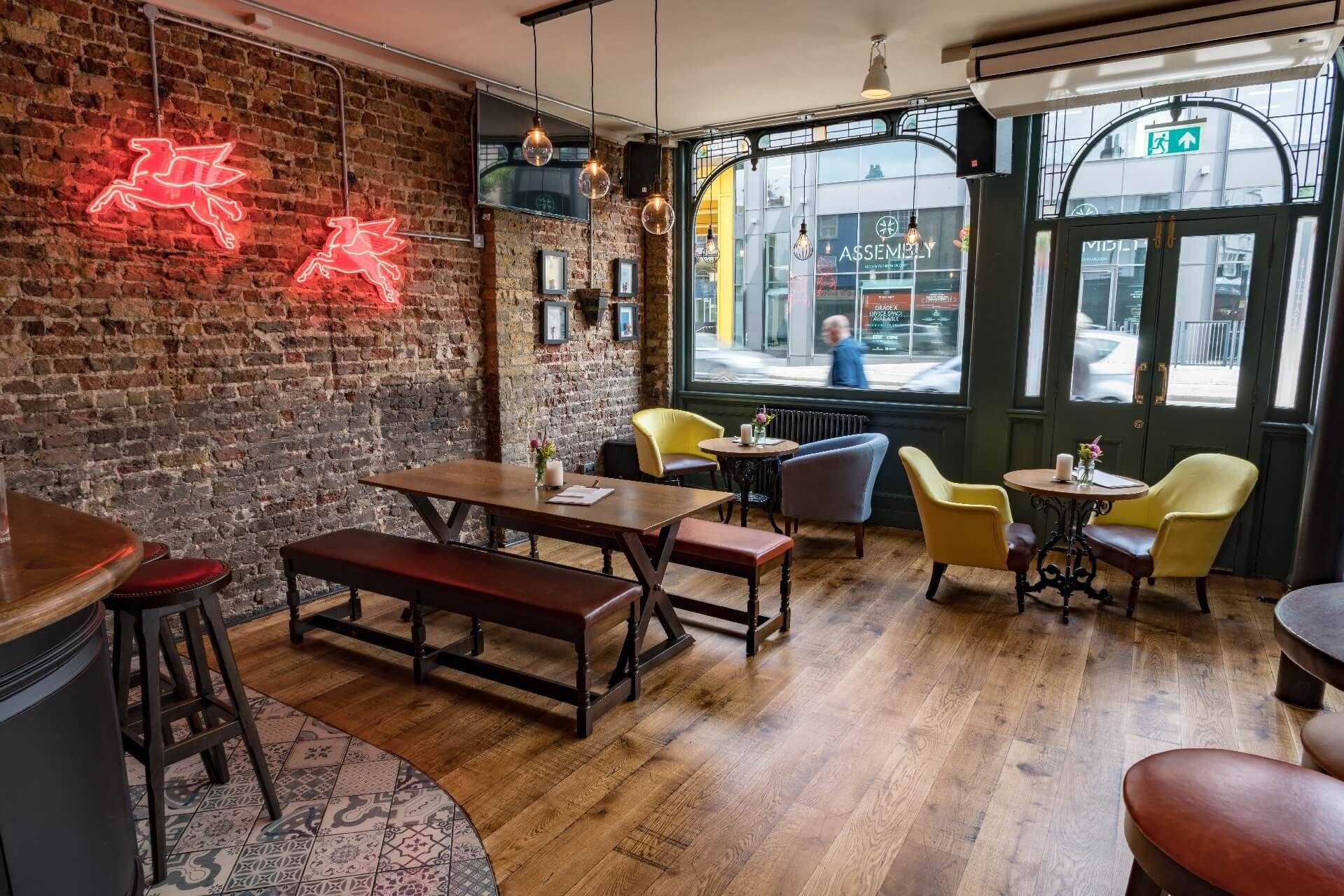 interior of the distillers hammersmith london bar