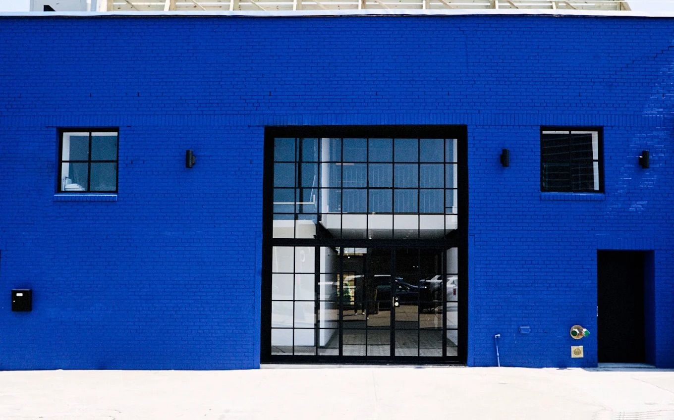 A Williamsburg banquet hall that you literally can’t miss: Dobbin St.  image 2