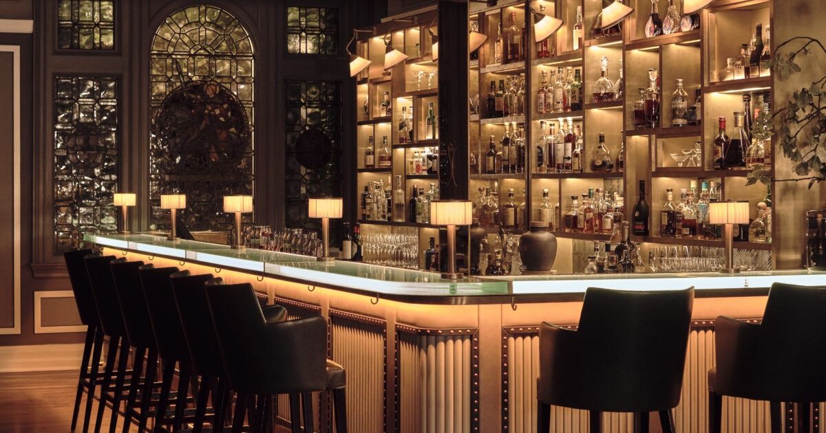 Our selection of the best Green Park bars