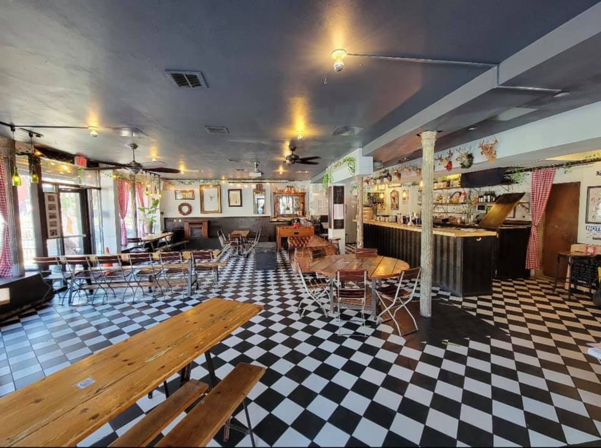  A German Brooklyn beer garden loved by locals: DSK  image 2