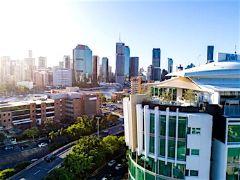 Eagles Nest Drone Shot | Brisbane City Skyline