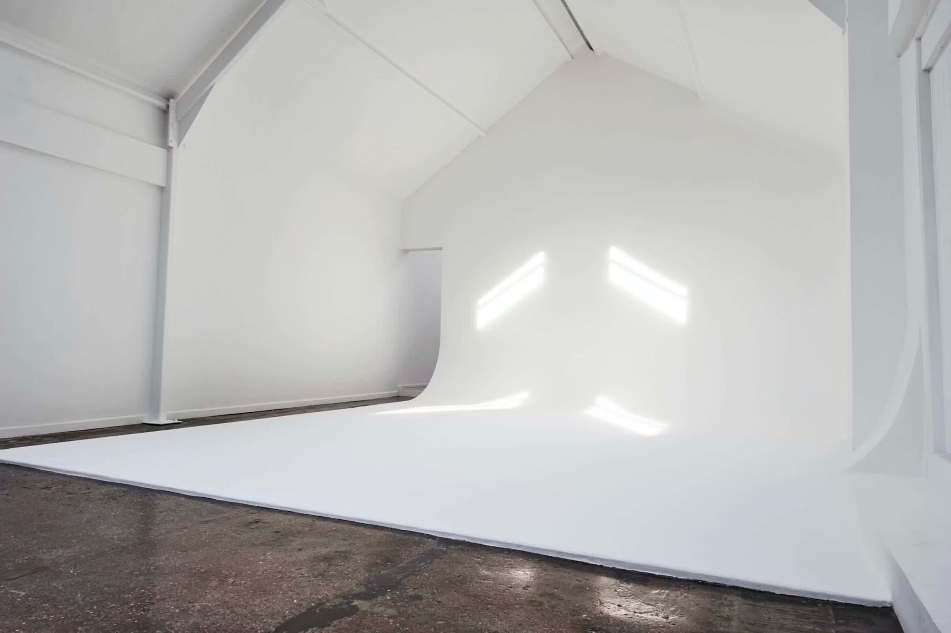 A blank canvas for your Manchester event: Fivefivefour Studios image 2