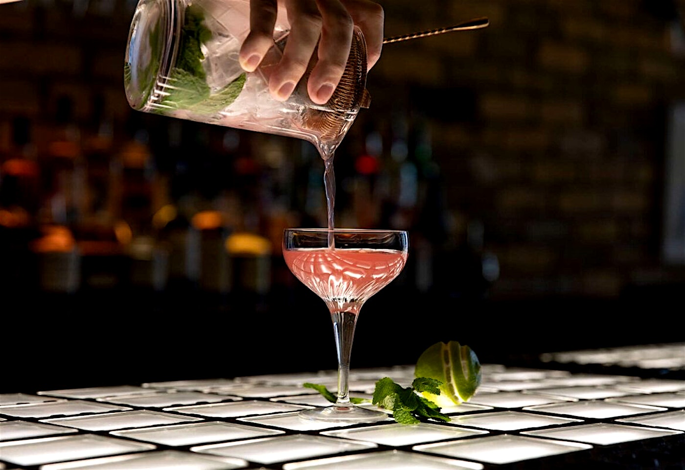cocktail at fox and anchor farringdon bar london