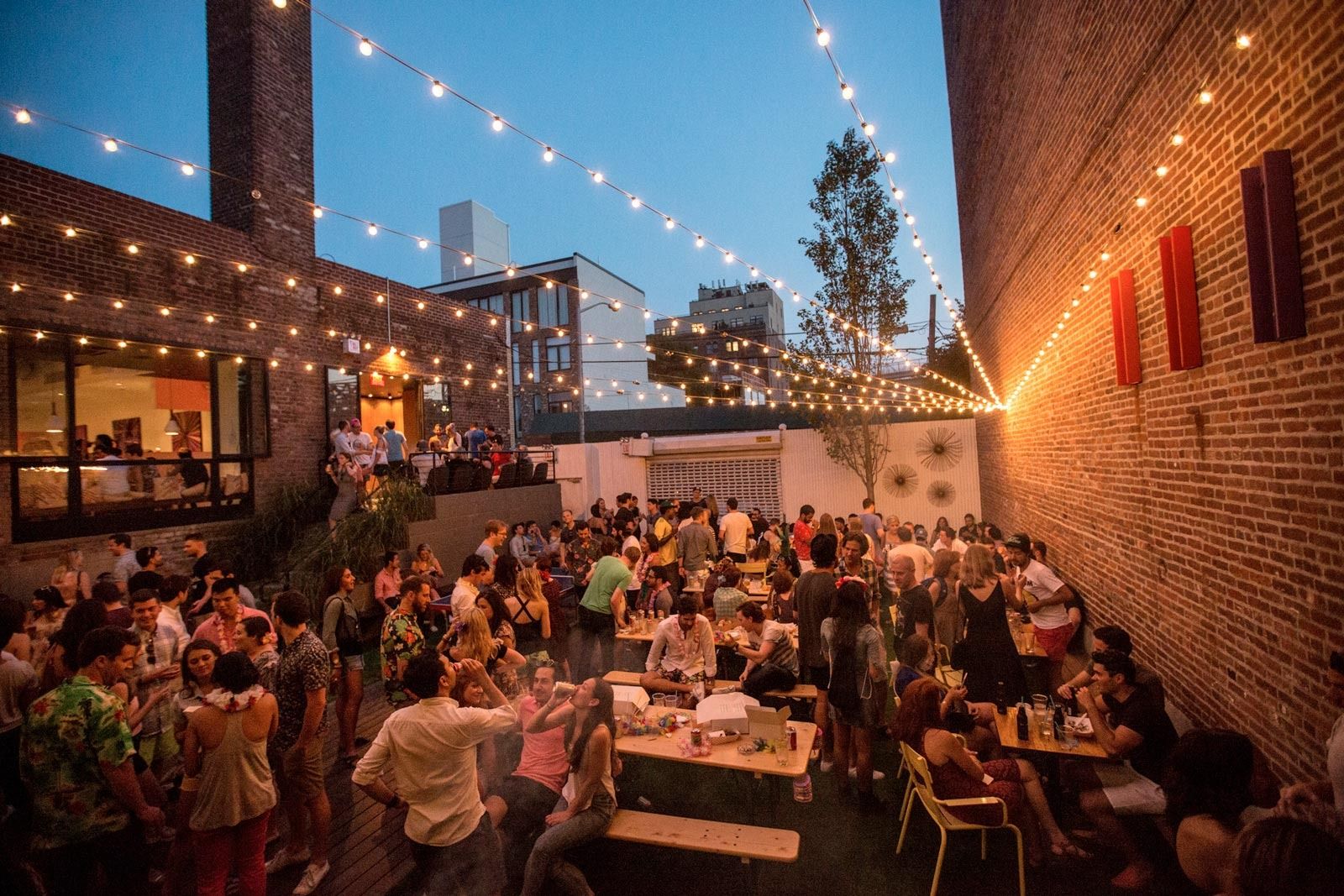 A versatile and classic party space in Brooklyn: Freehold  image 2