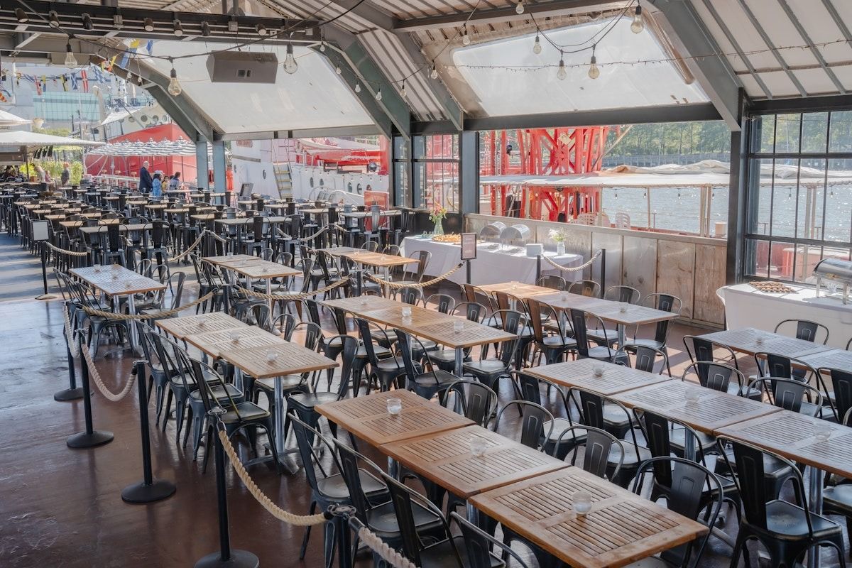 Sunset views across the Hudson: Frying Pan1