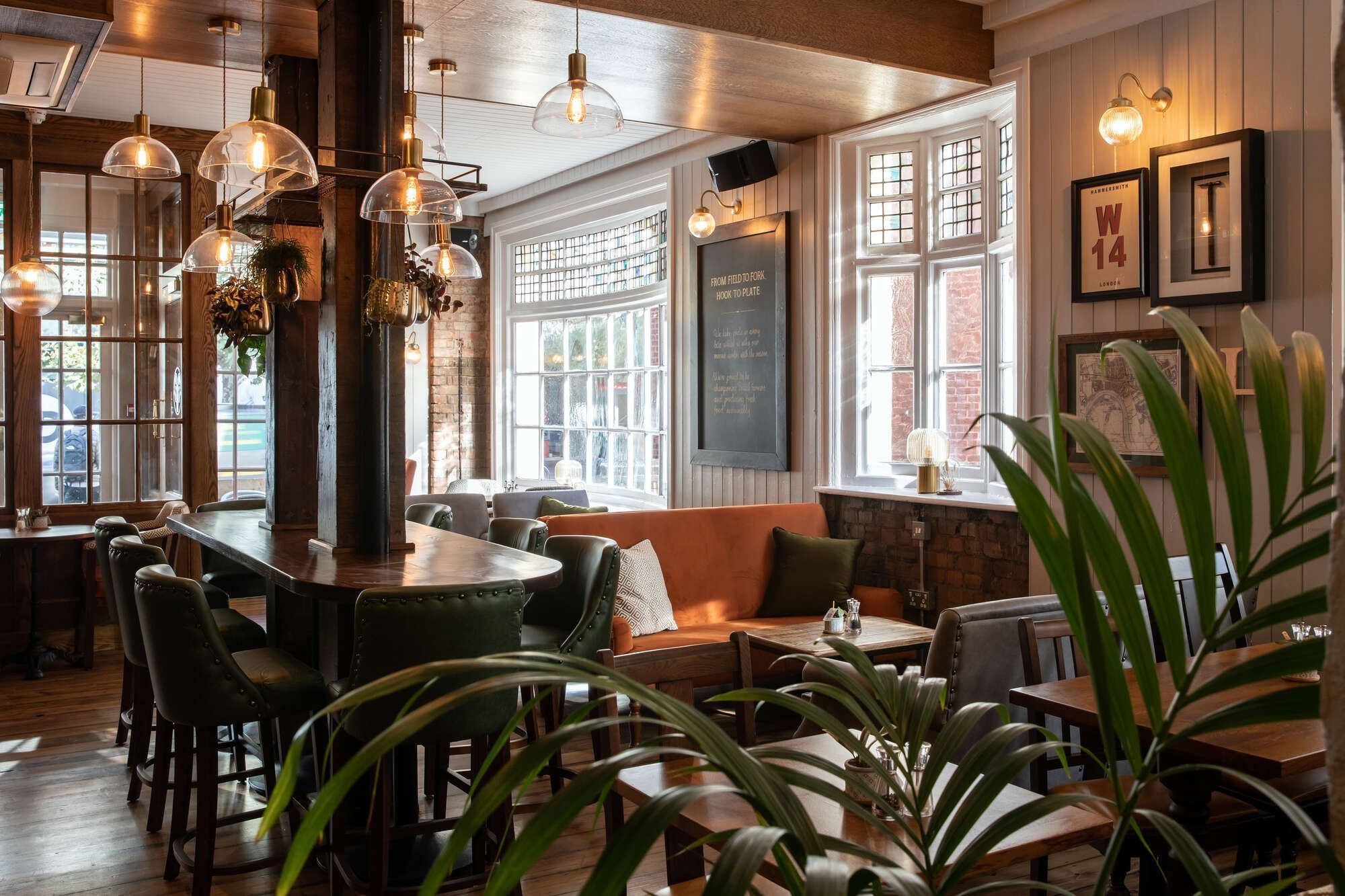 Our selection of Hammersmith bars