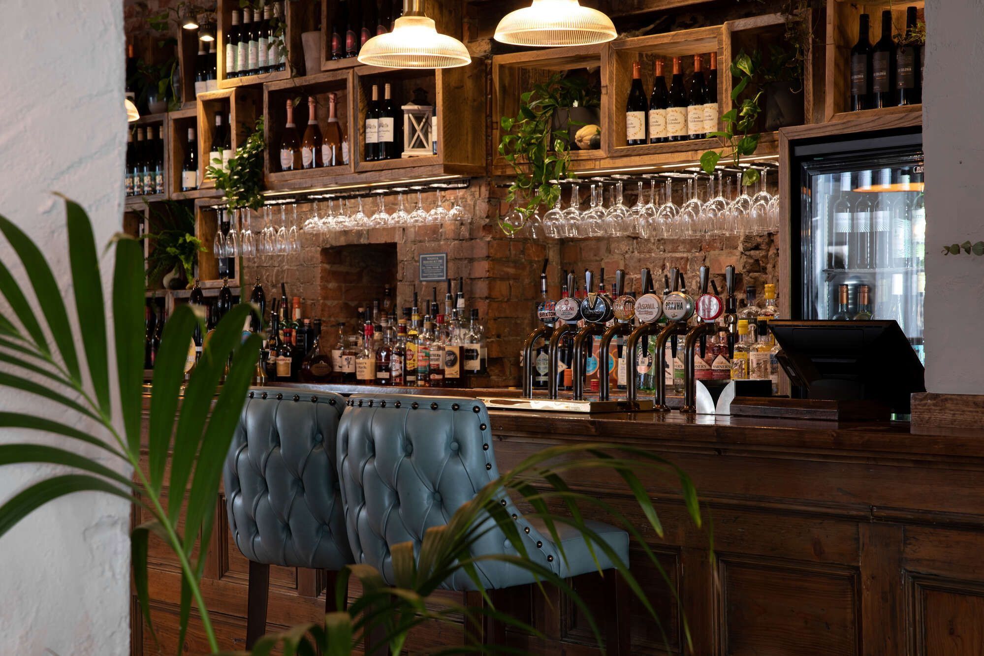 interior of the hammersmith ram hammersmith london bar