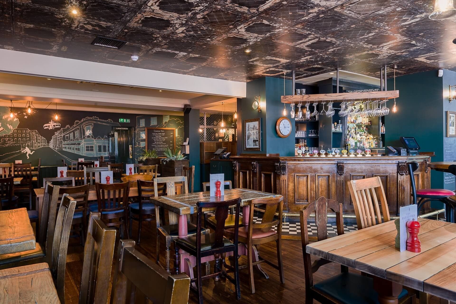 interior of the hereford arms south kensington bar london