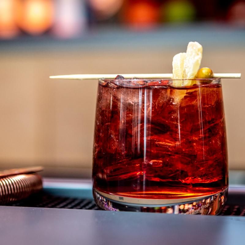 A penthouse escape from the city: Hide Rooftop image 2