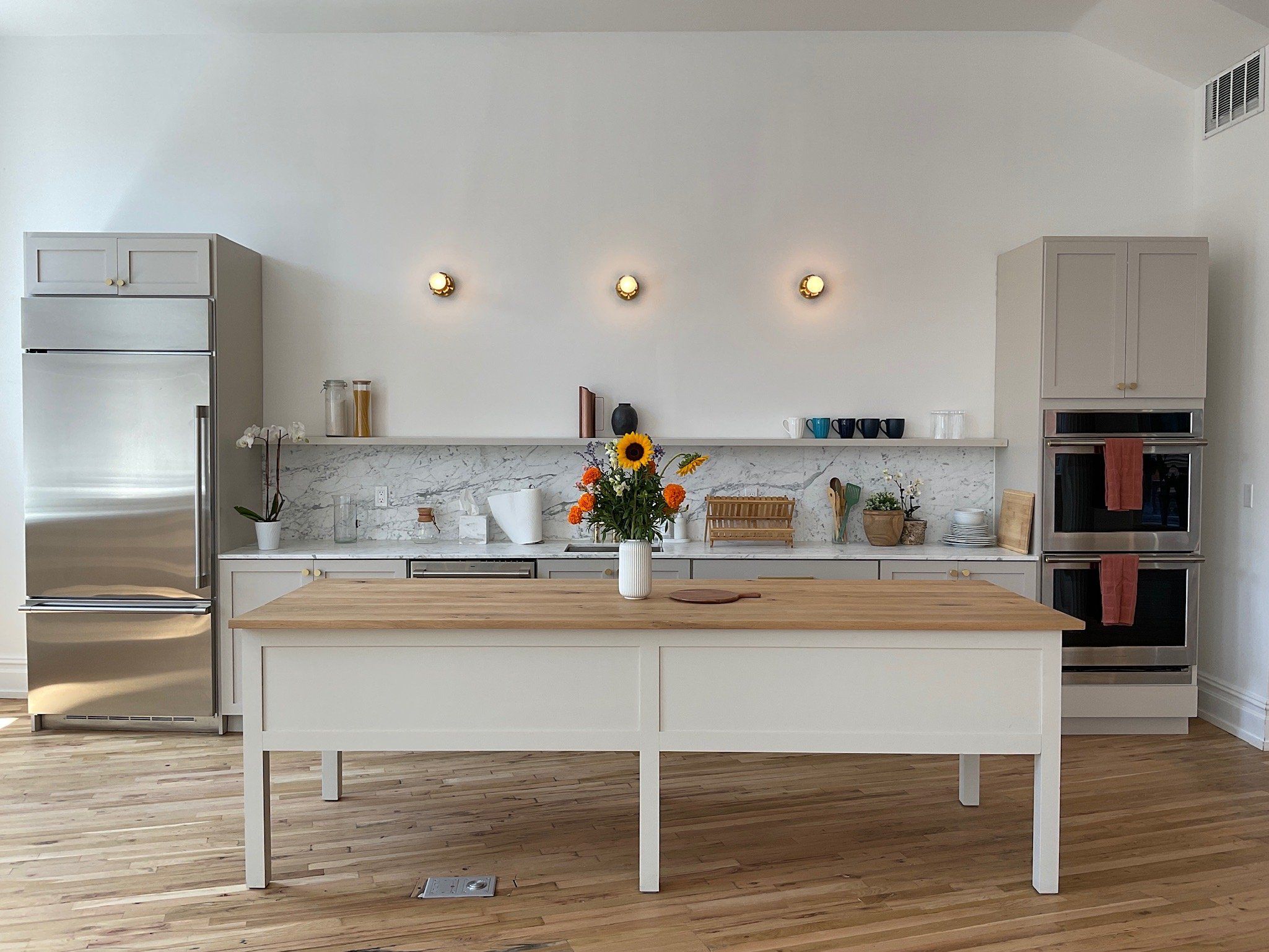  Elegant studio loft spaces in the heart of Manhattan: Home Studios Inc. image 3