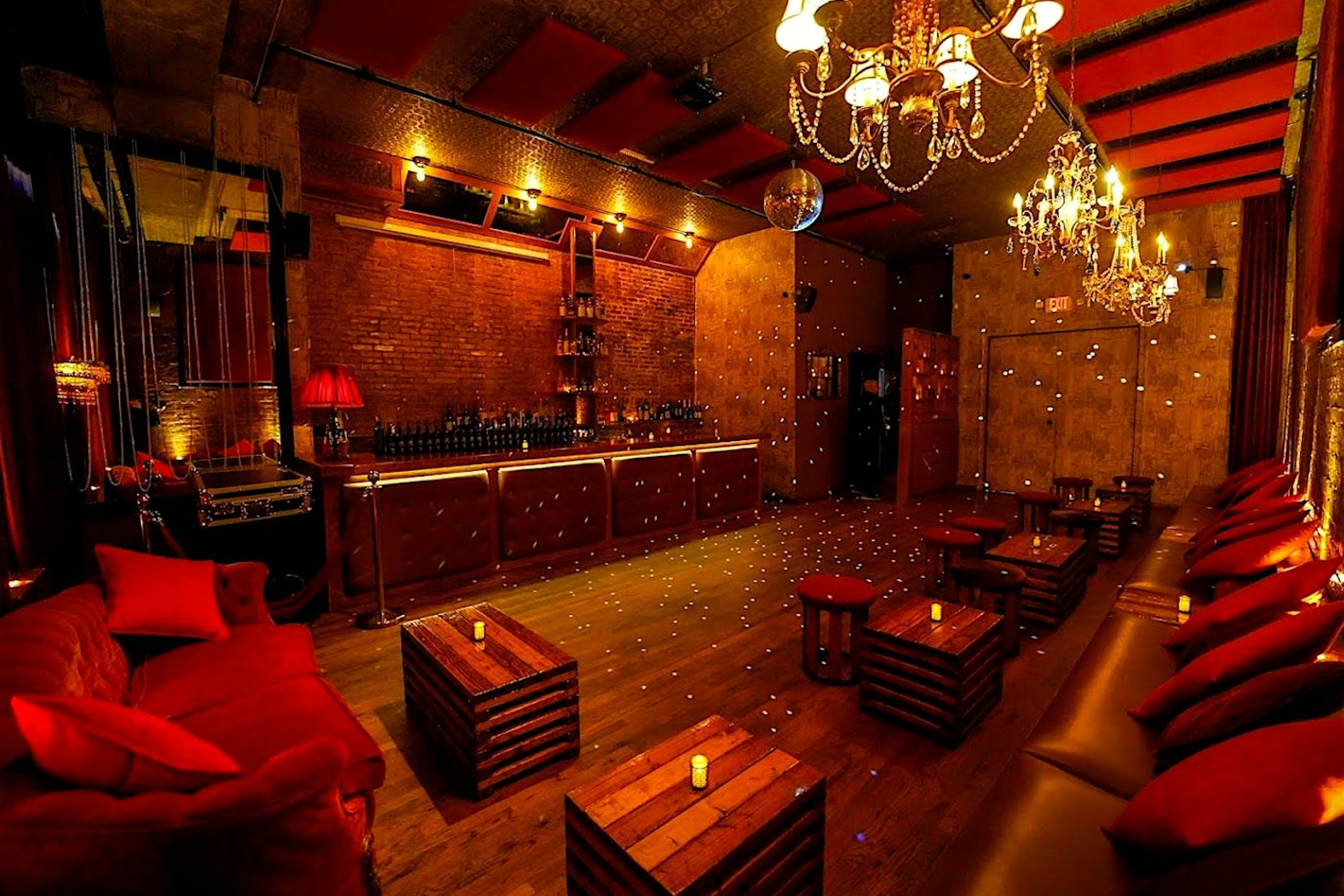 A luxurious spot for a memorable small celebration: Velvet Brooklyn 1