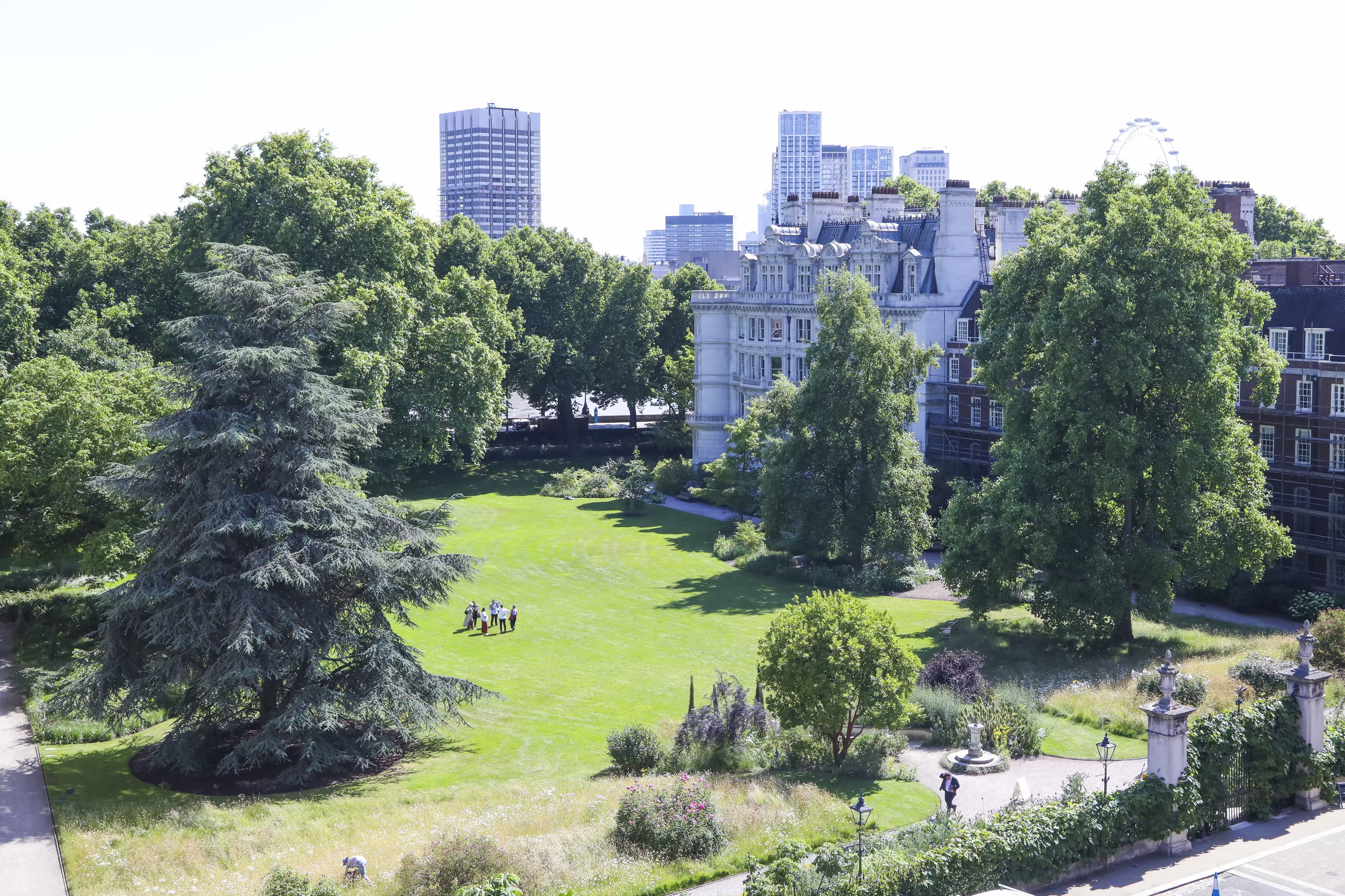 inner temple garden london garden for hire 2