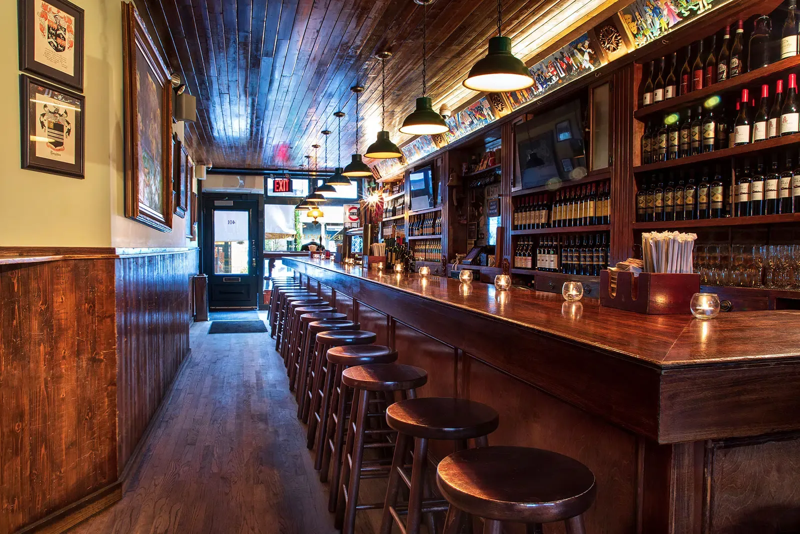 The counter at the Jones Wood Foundry, one of the best bars in Manhattan, NYC.